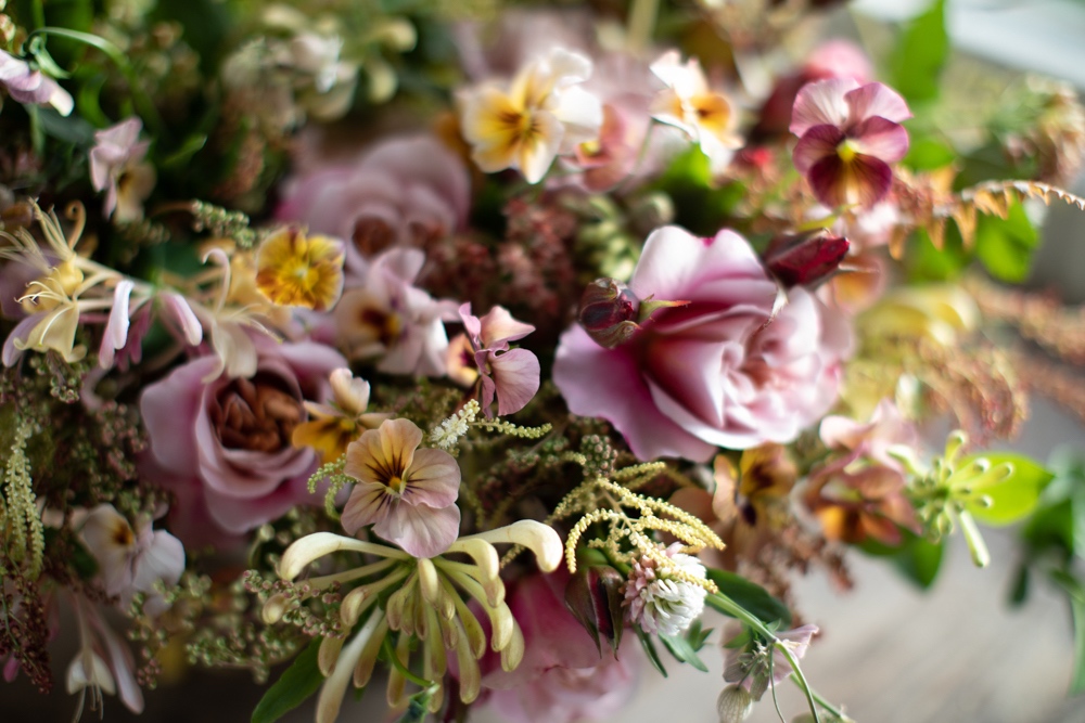 Bouquet with pansies tucked in